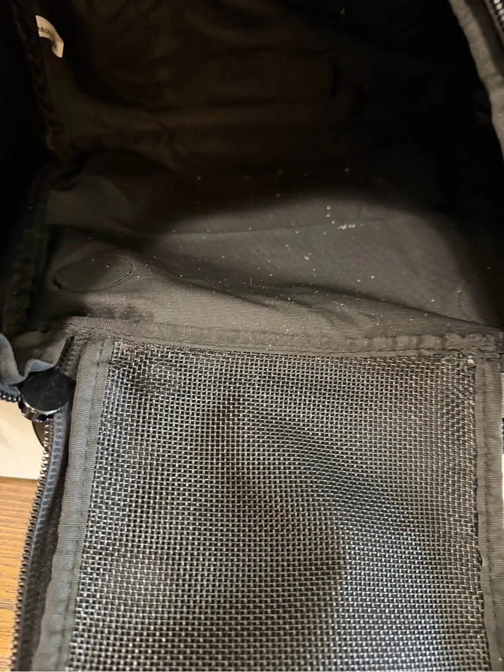 Golds Gym durable gray